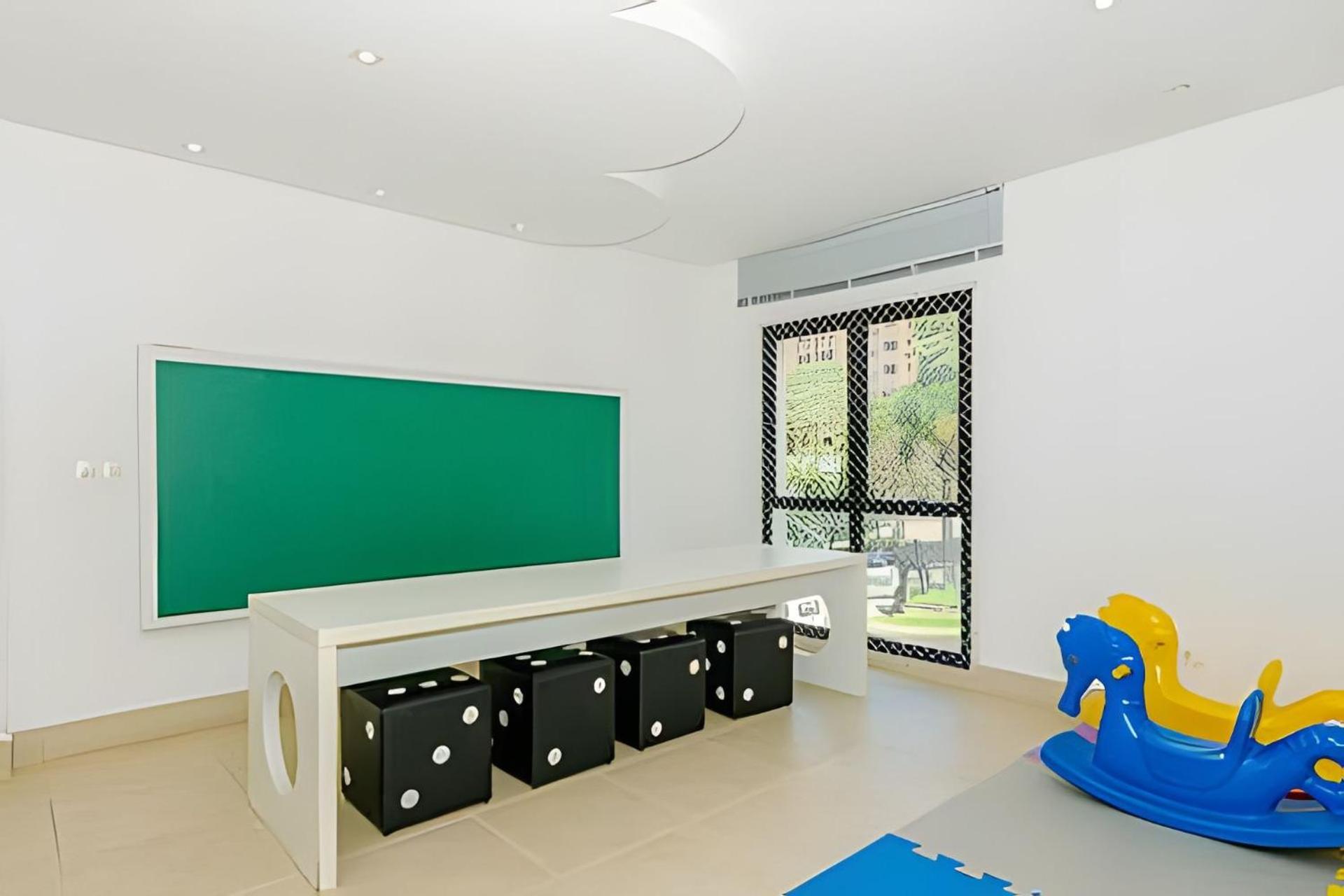 Dois Quartos, Lindo, Garagem, Condominio Clube Sky By Urooms Curitiba Bagian luar foto